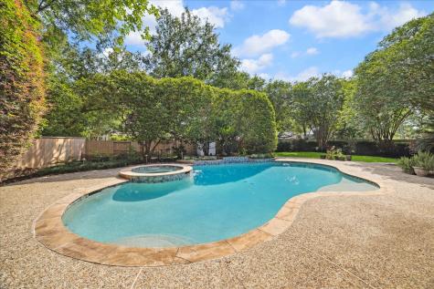 1615 Lake Wilderness Lane Kingwood TX 77345