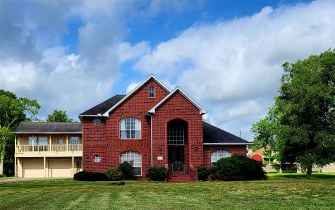 4811 Raccoon Drive Baytown TX 77521