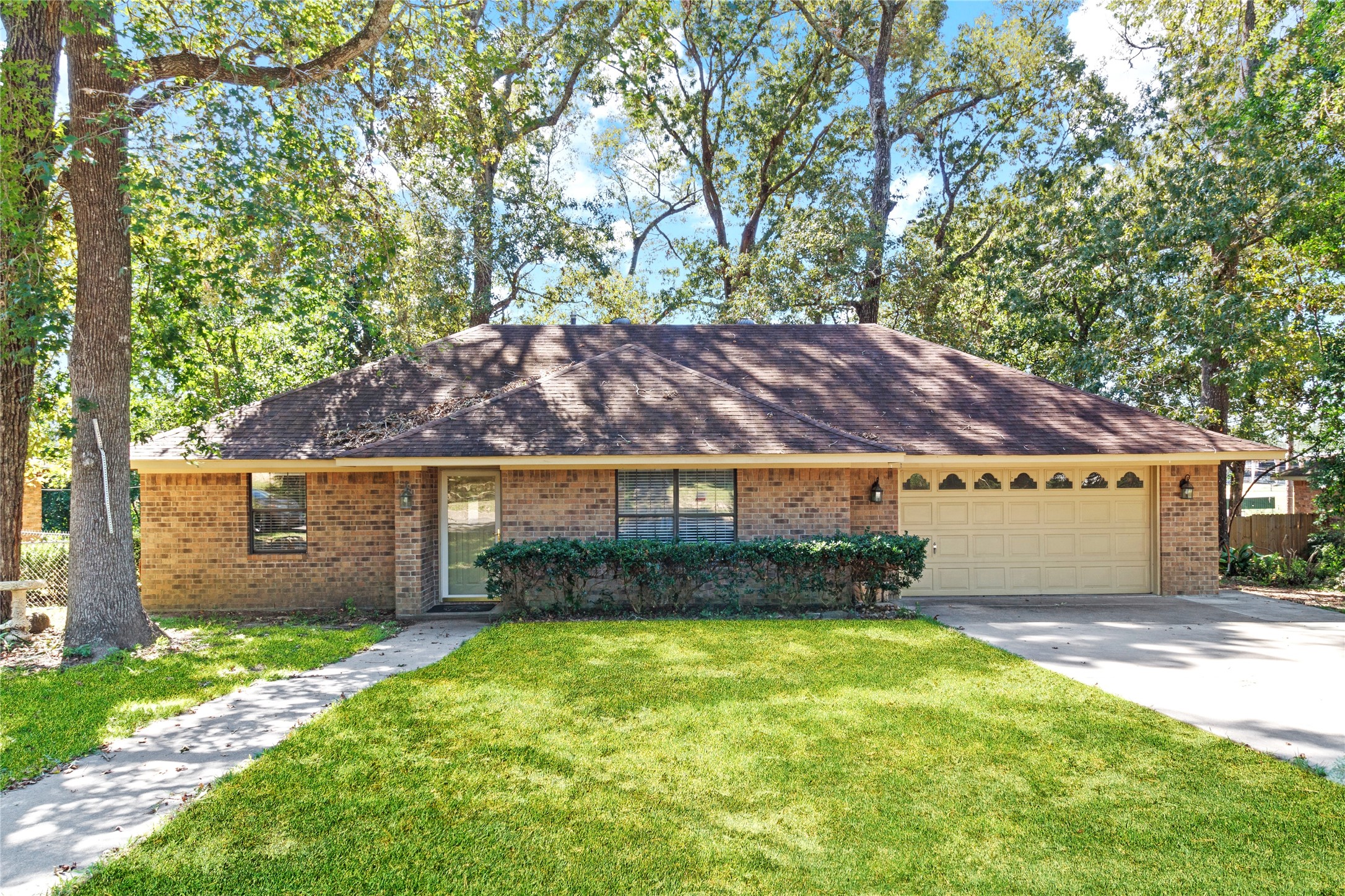 205 Post Oak Street Livingston TX 77351