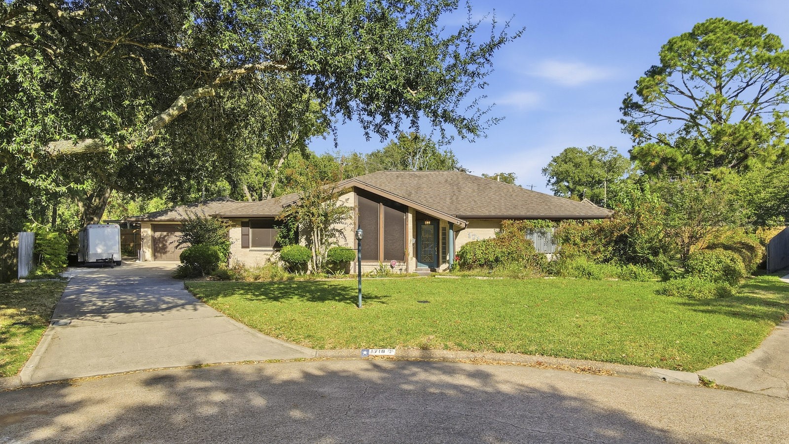 1718 Fairhill Circle Texas City TX 77591