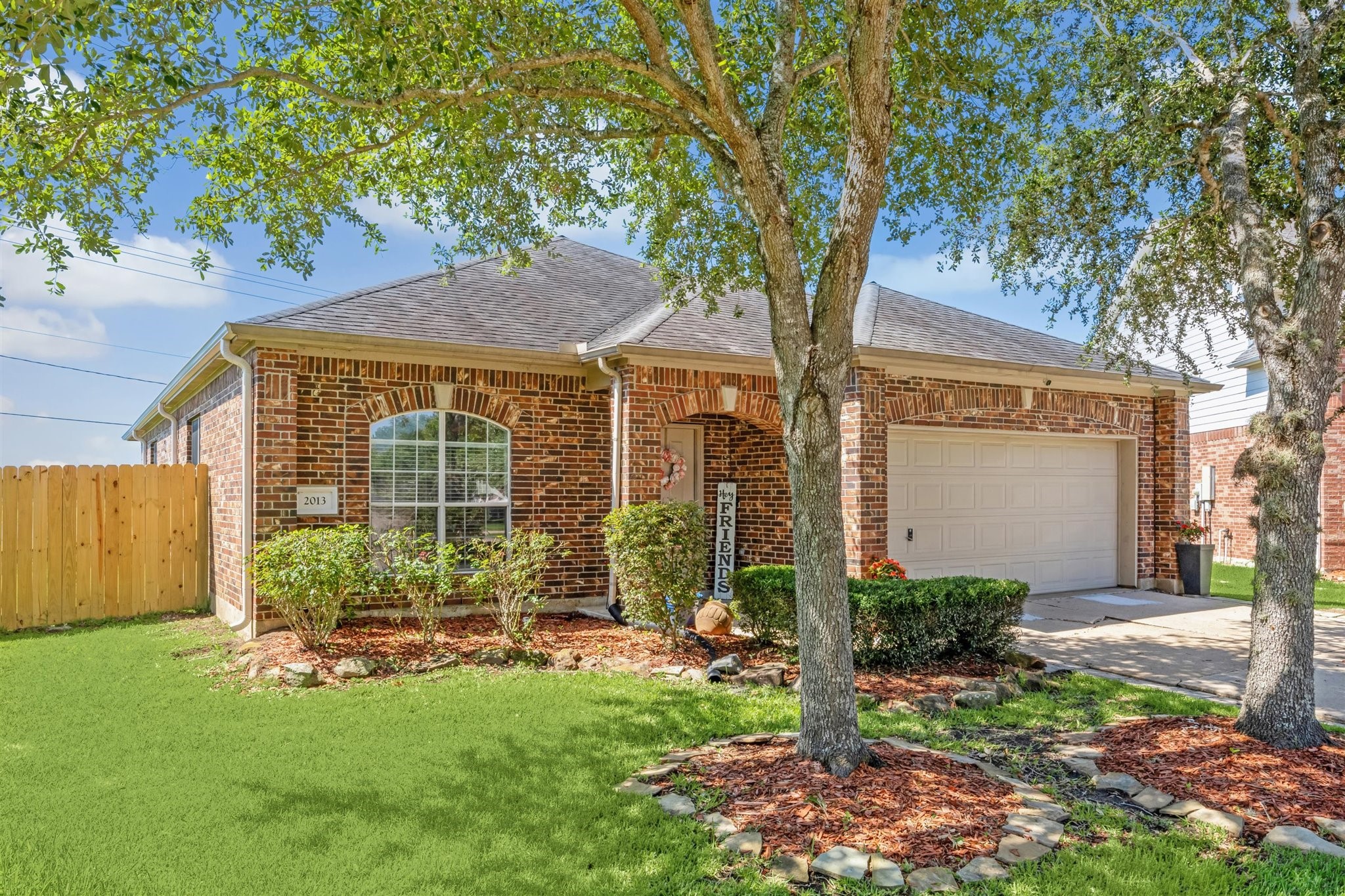 2013 Foxglove Oaks Court Pearland TX 77581