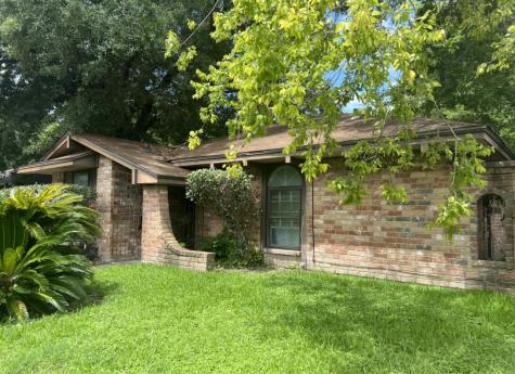 842 Conklin Street Houston TX 77088