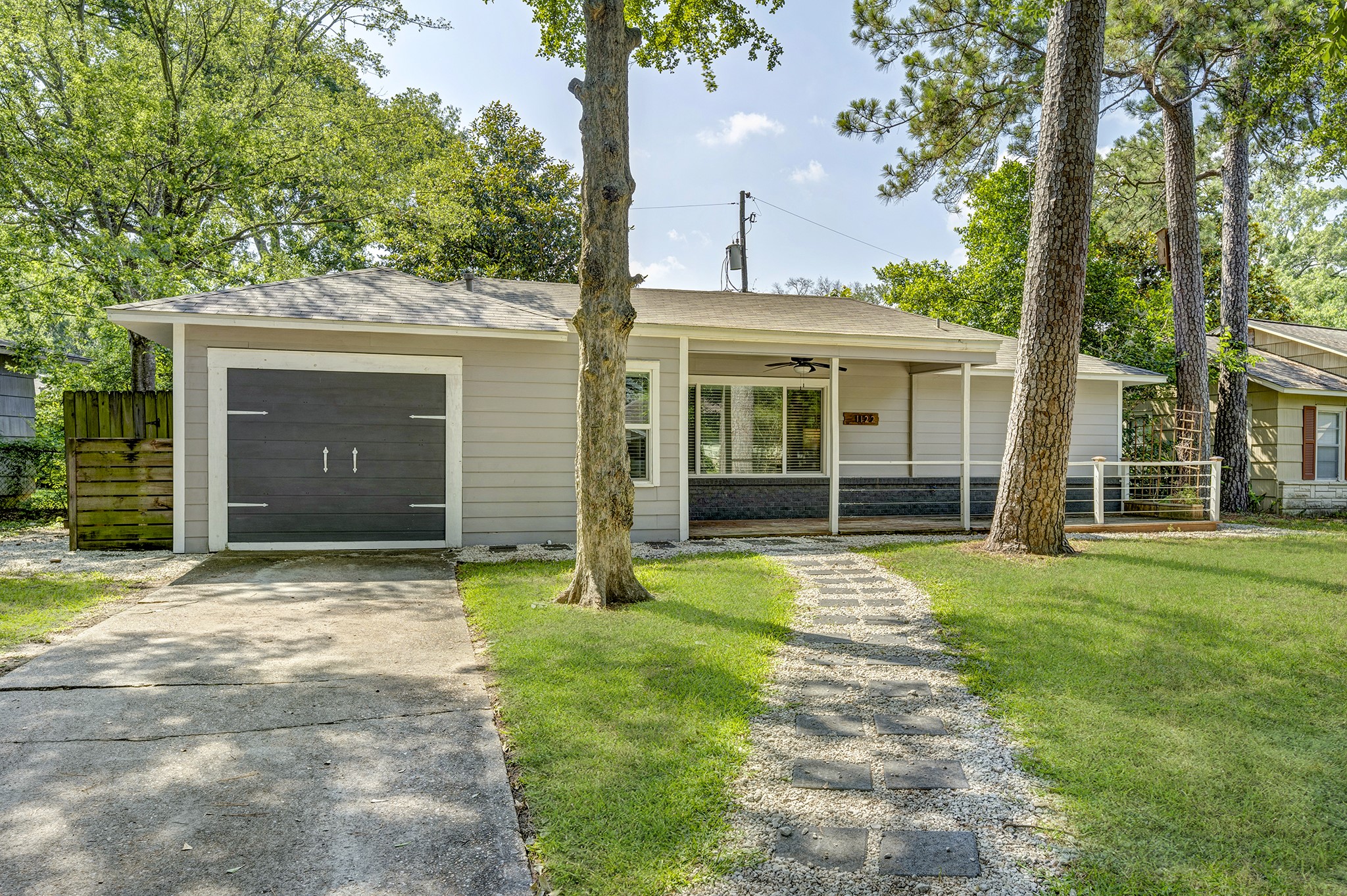 1122 Worthshire Street Houston TX 77008