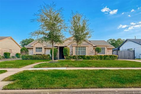 1047 Marcella Street Houston TX 77091