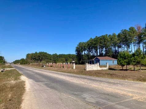 1280 County Road 3545 Cleveland TX 77327