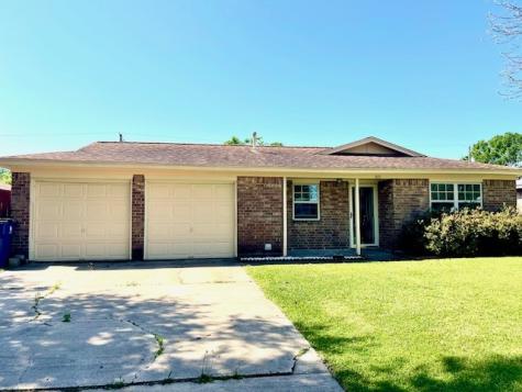 505 W Mimosa Street Angleton TX 77515