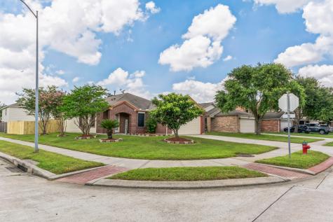1934 Cold River Drive Humble TX 77396