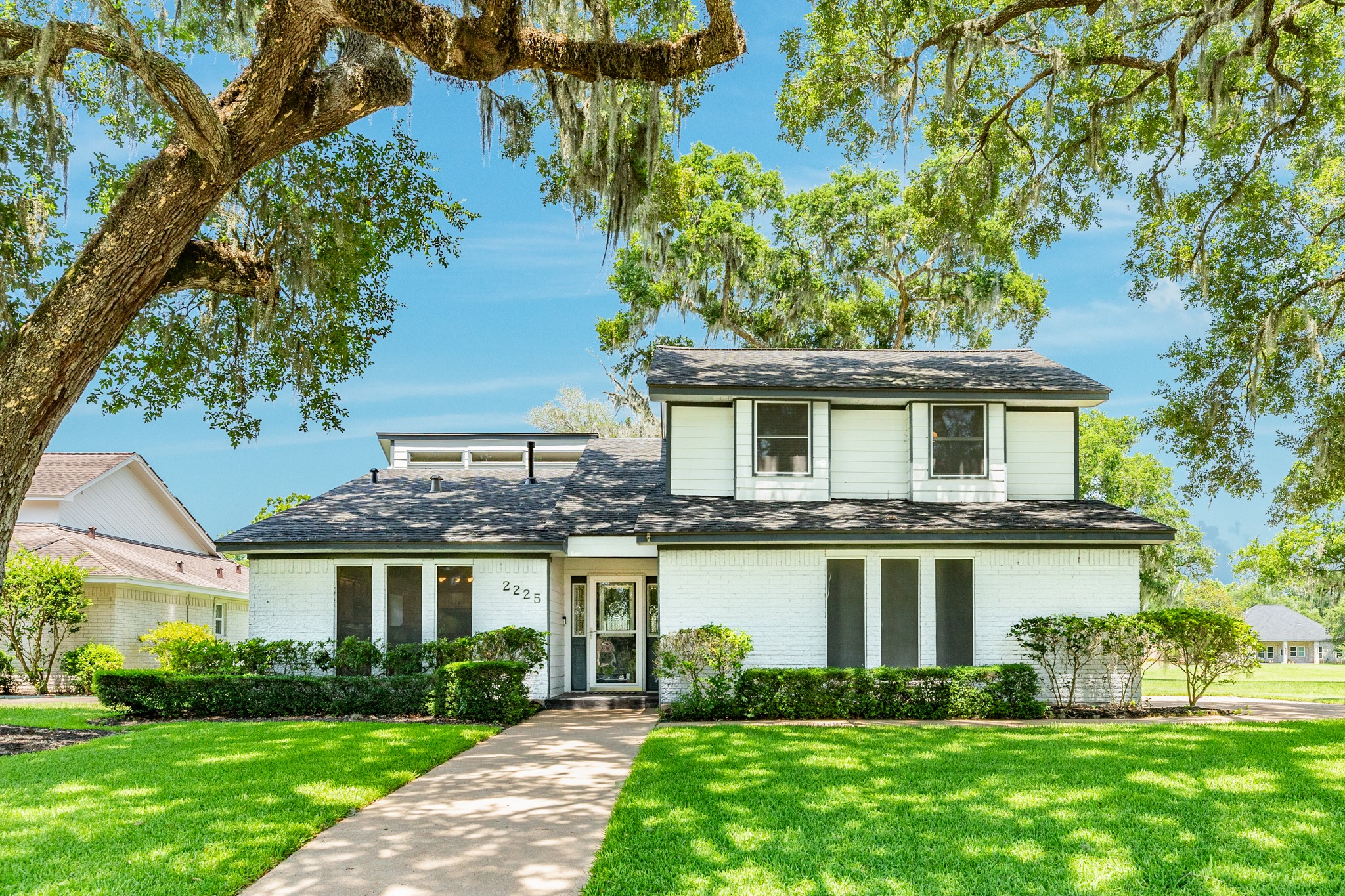2225 River Valley Drive West Columbia TX 77486