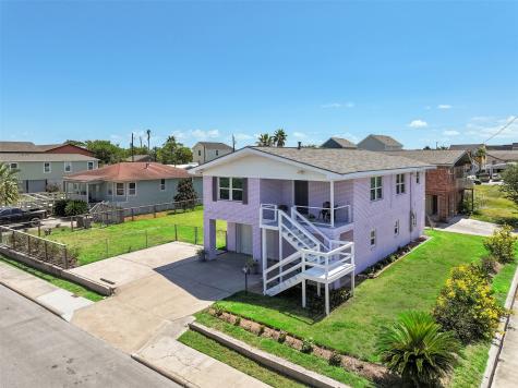 6627 Avenue P 1/2 Galveston TX 77551