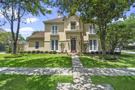 1627 Clearwater Creek Drive Sugar Land TX 77478