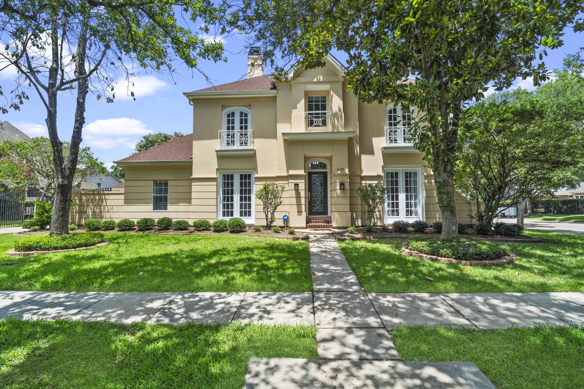 1627 Clearwater Creek Drive Sugar Land TX 77478