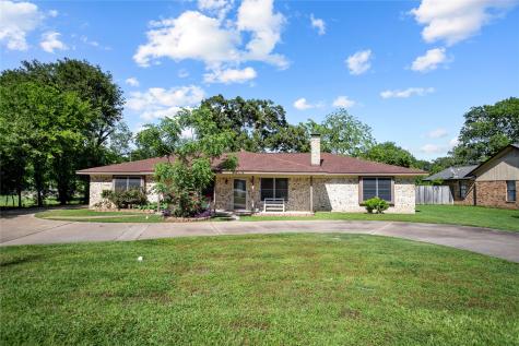 606 N Mciver Street Madisonville TX 77864