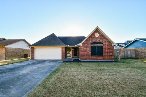 4865 Heathrow Lane Alvin TX 77511