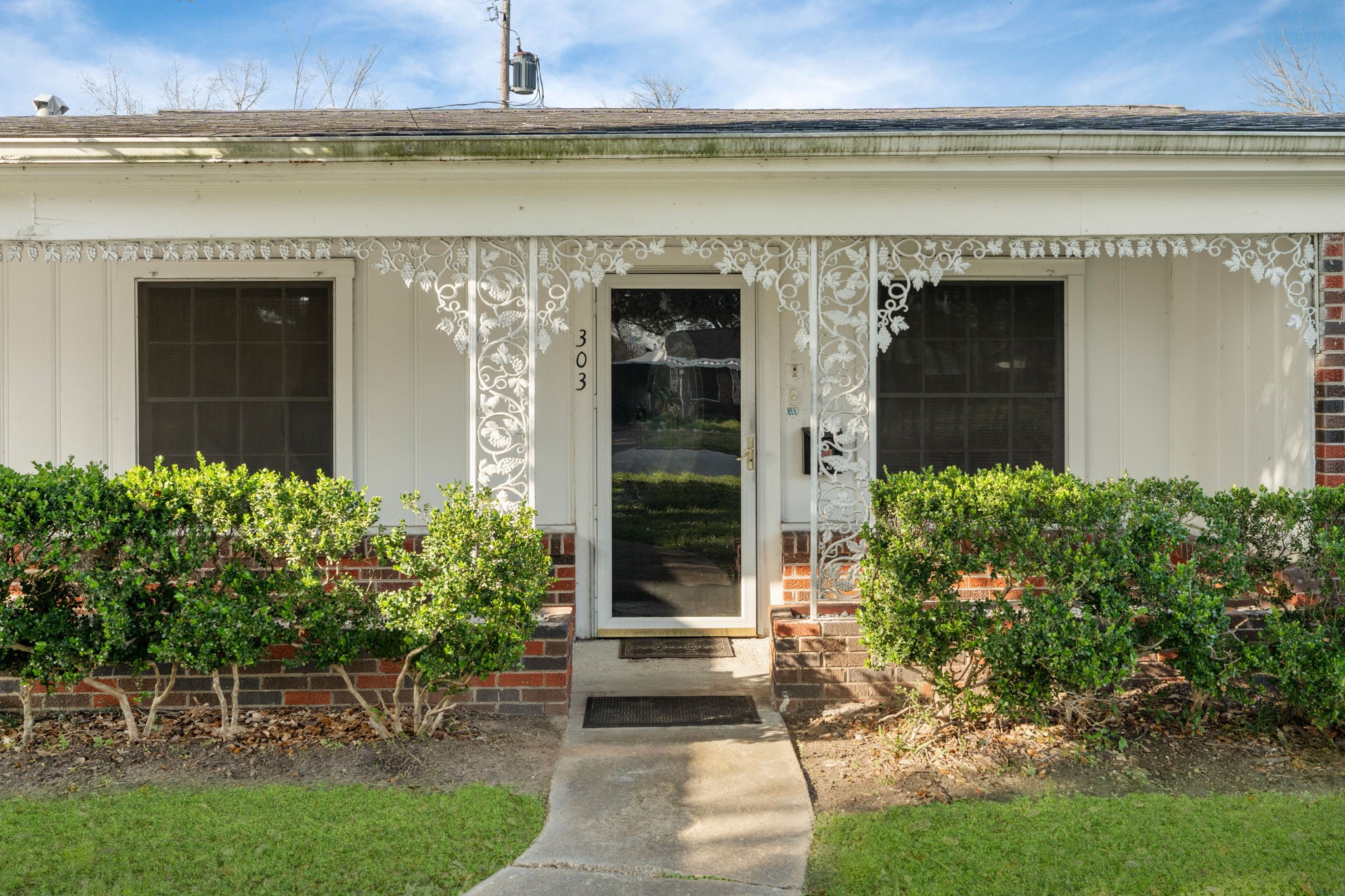303 Woodard Street Houston TX 77009