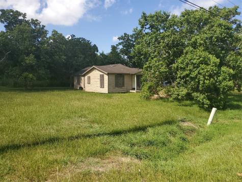 913 Whitson Bay City TX 77414