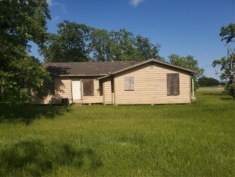 913 Whitson Bay City TX 77414