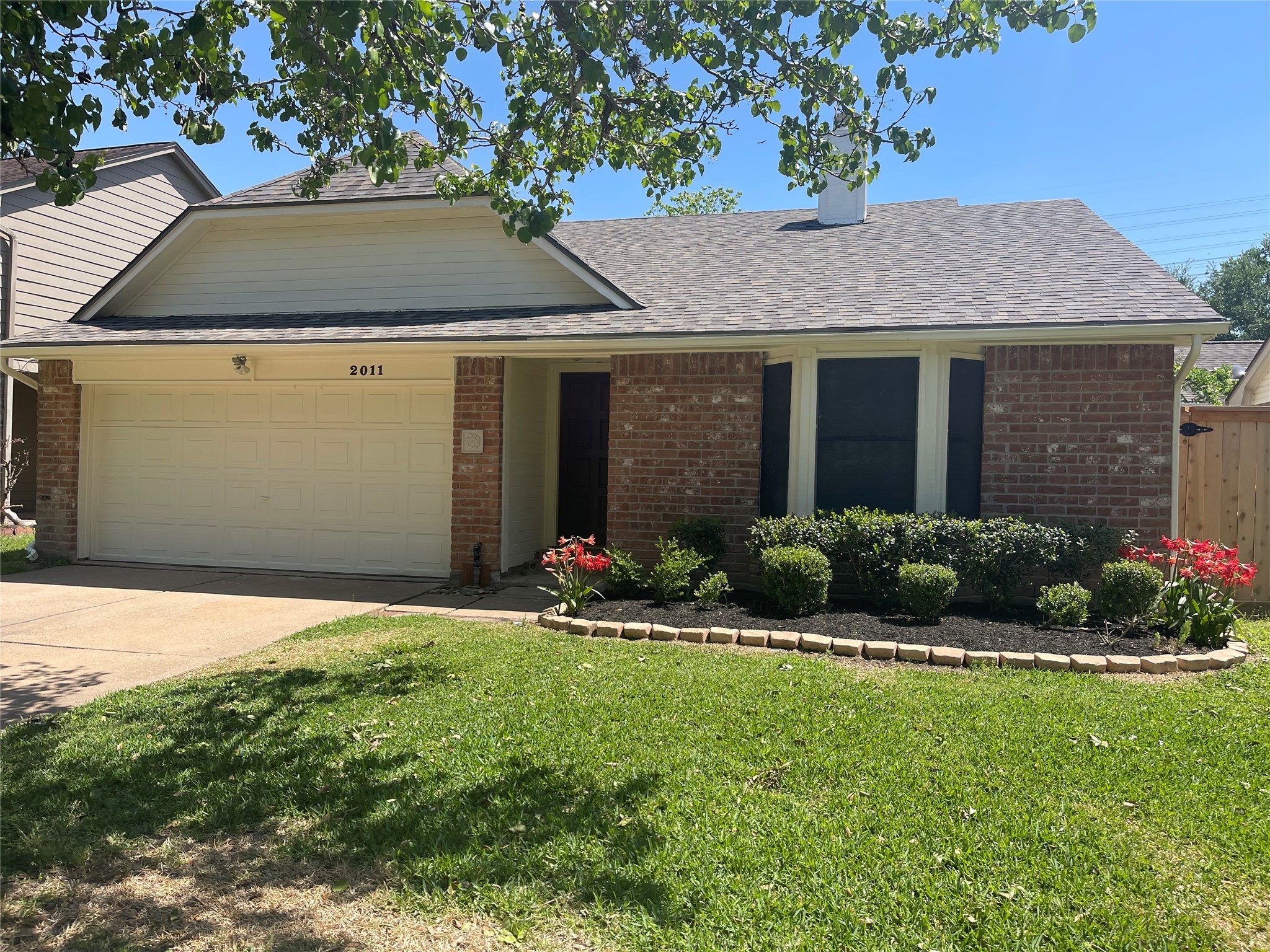 2011 Creek Valley Lane Sugar Land TX 77478