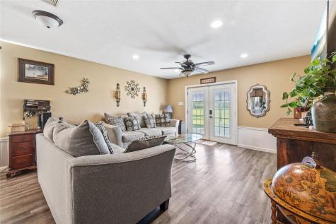 501 County Road 2276 Cleveland TX 77327