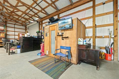 501 County Road 2276 Cleveland TX 77327