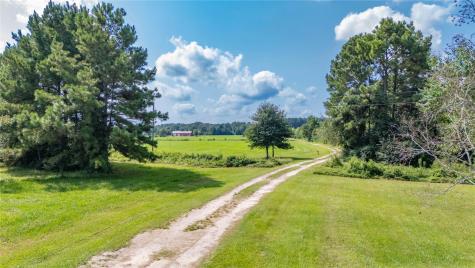 501 County Road 2276 Cleveland TX 77327