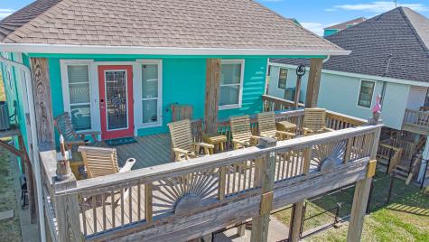 960 B Palmetto Drive Crystal Beach TX 77650