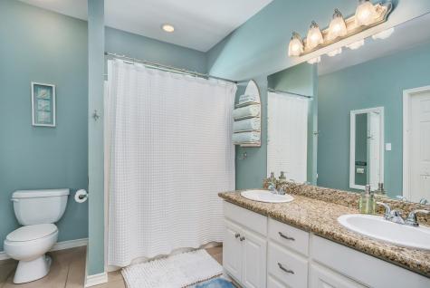 960 B Palmetto Drive Crystal Beach TX 77650