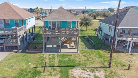 960 B Palmetto Drive Crystal Beach TX 77650