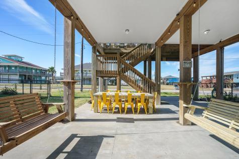 960 B Palmetto Drive Crystal Beach TX 77650
