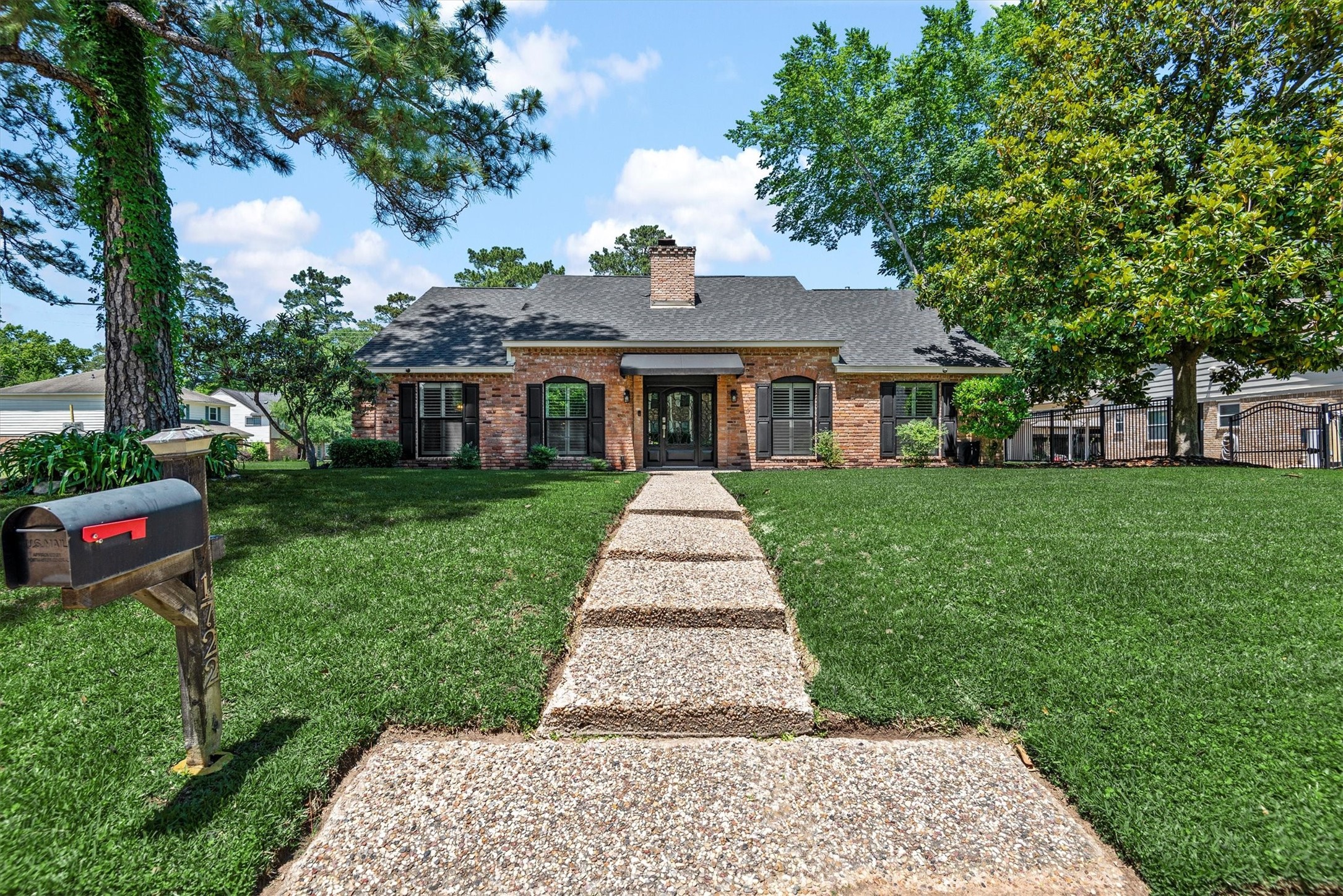1722 Saddlecreek Drive Houston TX 77090