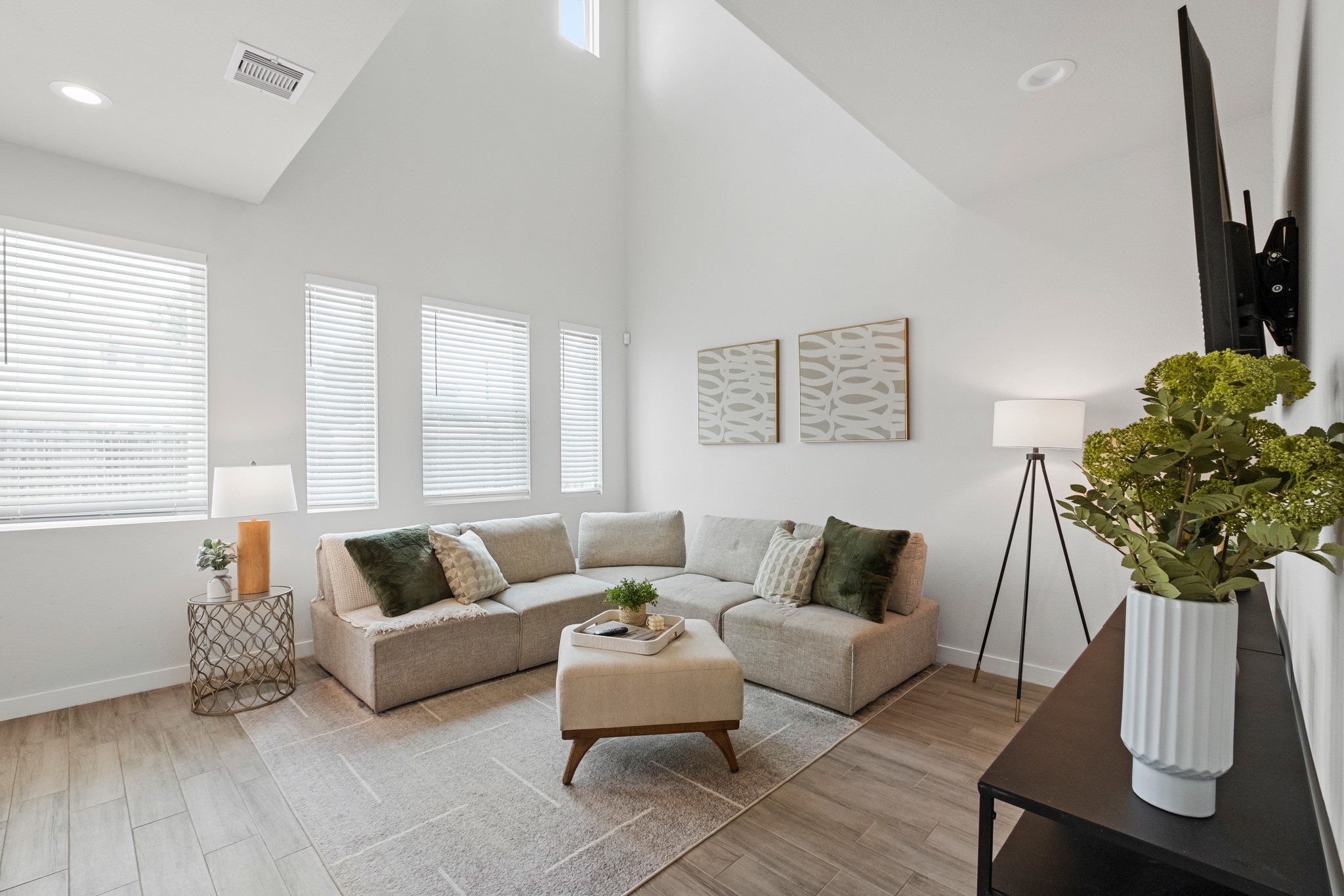 4927 Higgins Street Houston TX 77033