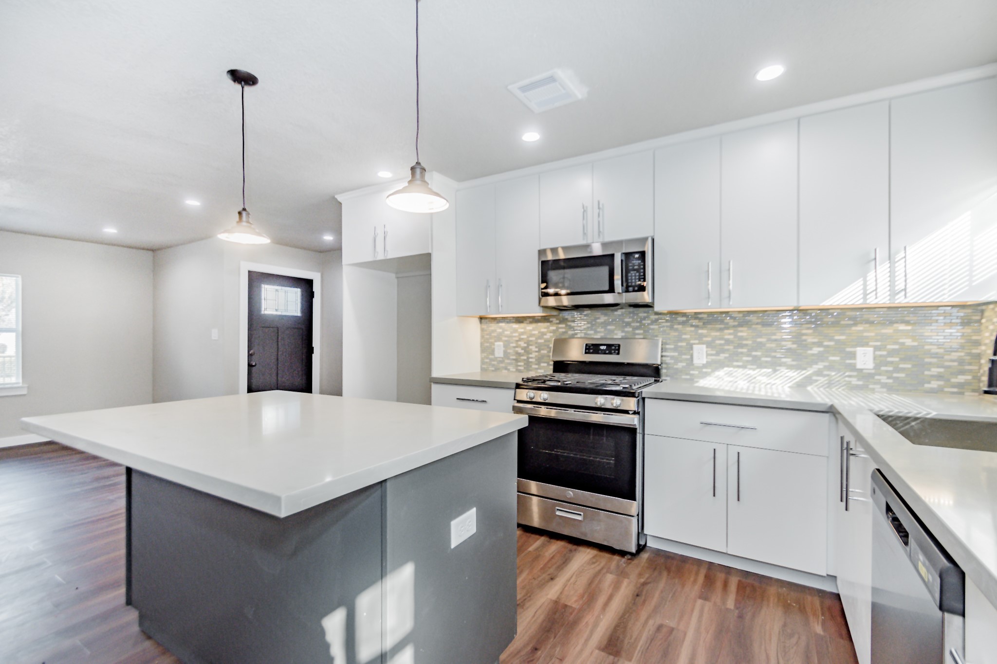 6122 Beldart Street Houston TX 77033