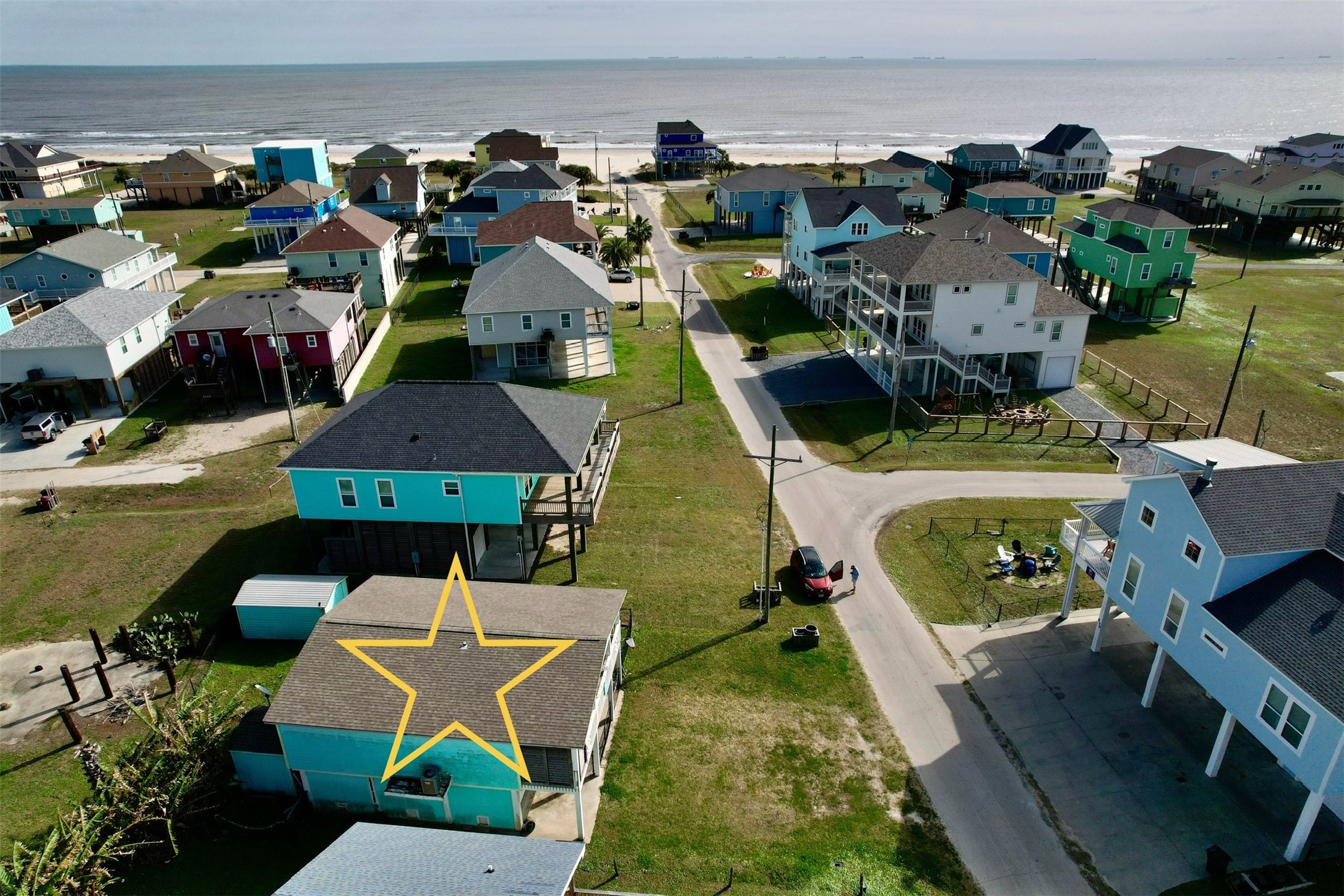 834 Eastview Crystal Beach TX 77650