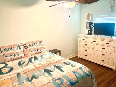 834 Eastview Crystal Beach TX 77650