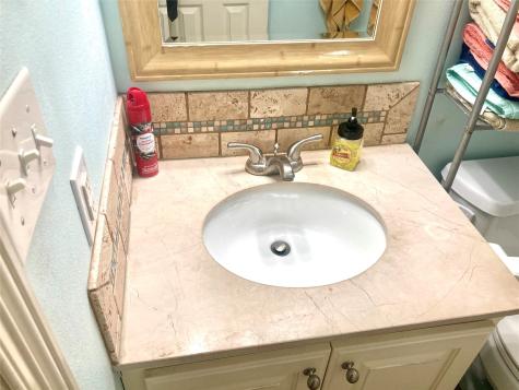 834 Eastview Crystal Beach TX 77650