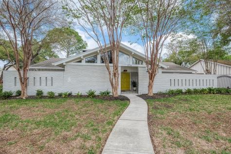 10726 Del Monte Drive Houston TX 77042