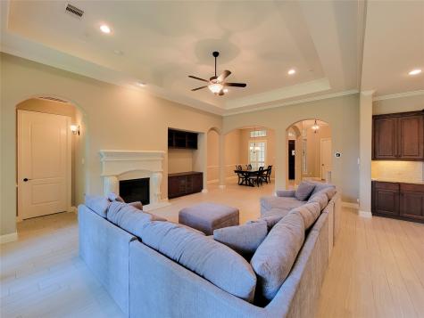 139 Haileys Run Montgomery TX 77316