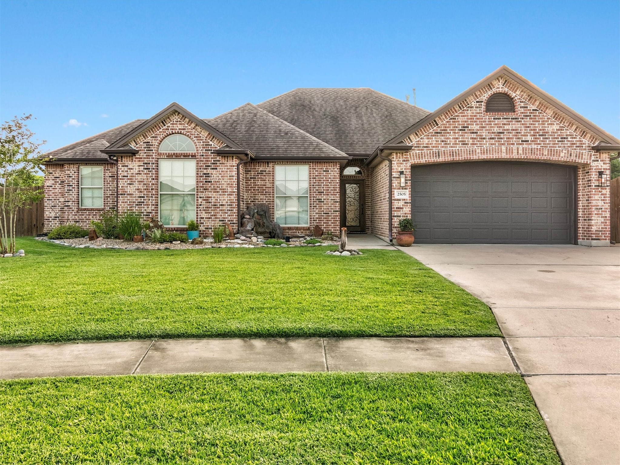 2505 Cedar Bend Court Port Arthur TX 77640