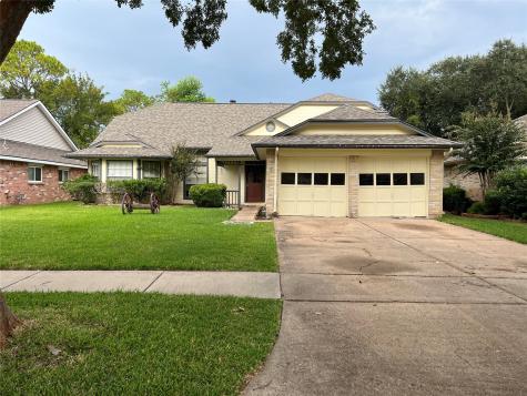 3315 Kempwood Drive Sugar Land TX 77479