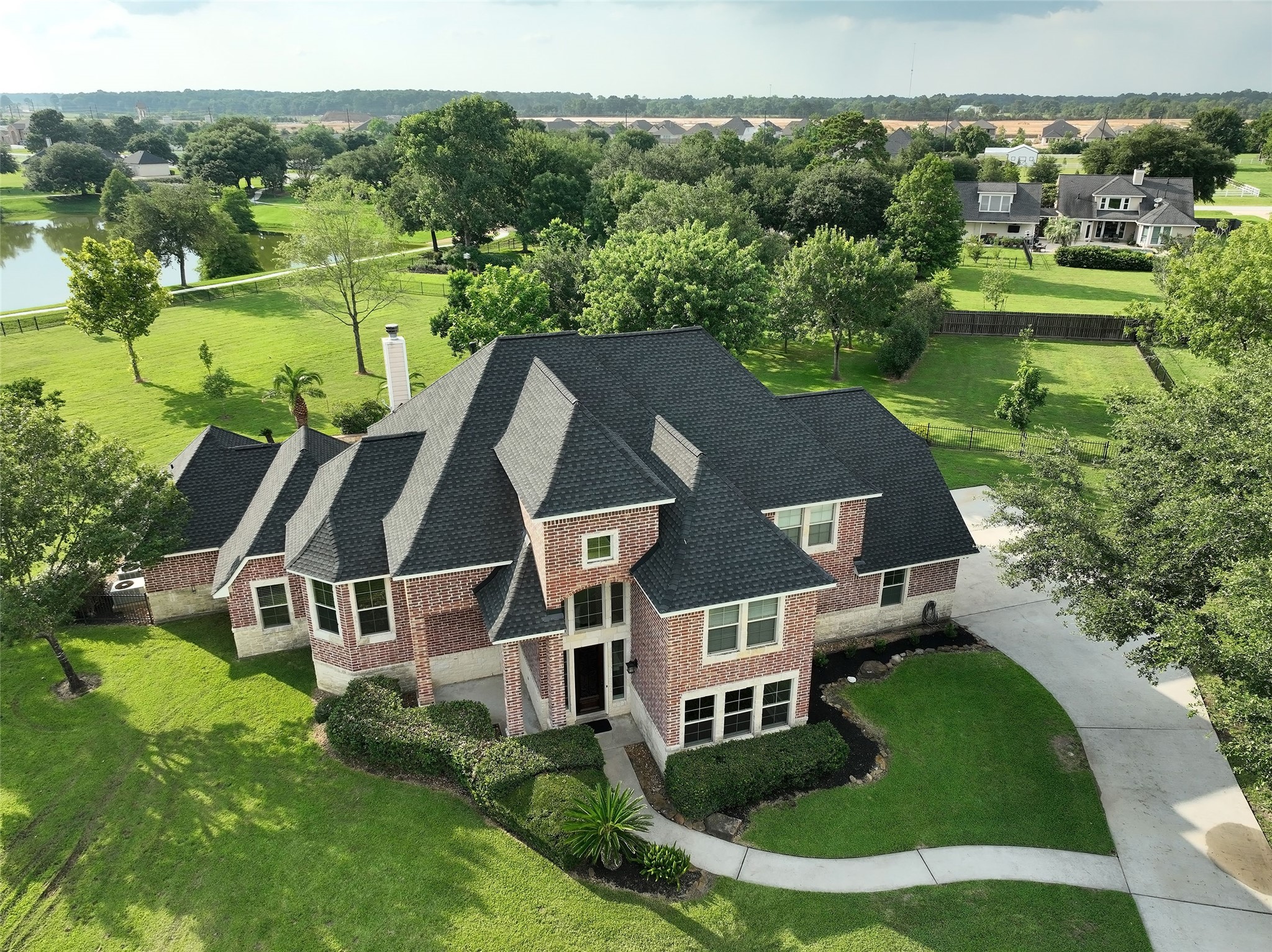 19738 Lake Stone Court Tomball TX 77377