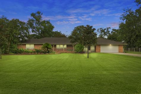 430 S Burnett Drive Baytown TX 77520
