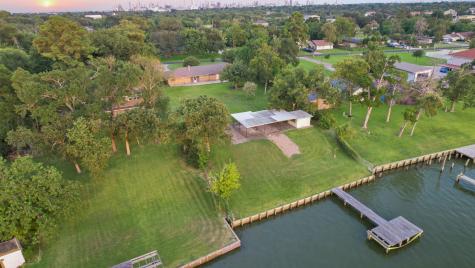 430 S Burnett Drive Baytown TX 77520