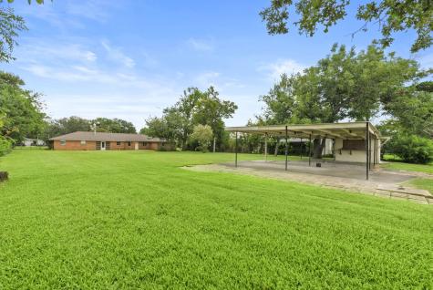 430 S Burnett Drive Baytown TX 77520