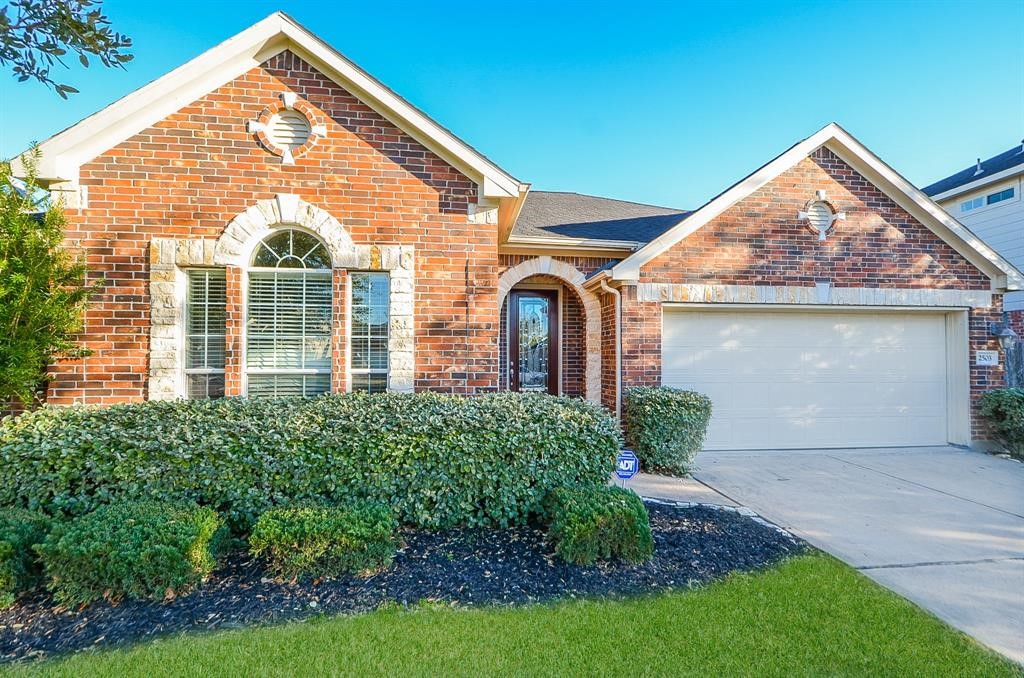 2503 Spring Landing Drive Pearland TX 77584