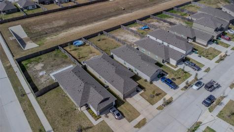 10507 Vinca Minor Lane Houston TX 77016