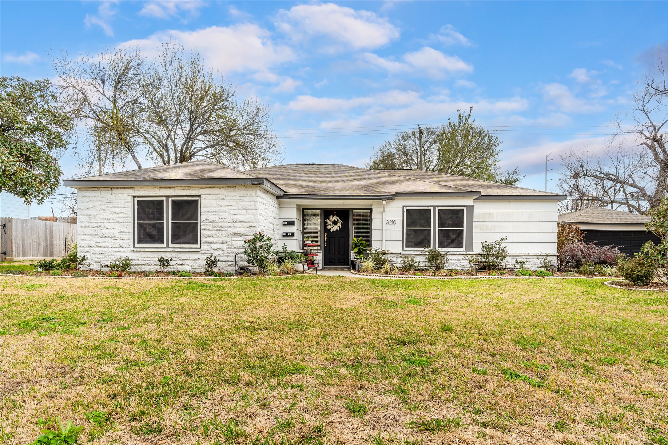 3210 Arbor Street Houston TX 77004
