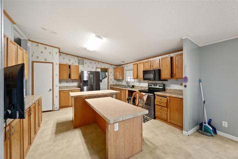 74 County Road 4400 Dayton TX 77535