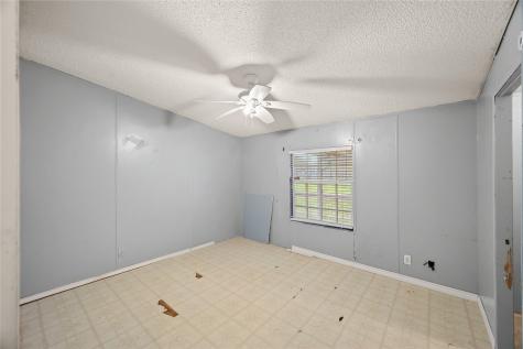 74 County Road 4400 Dayton TX 77535