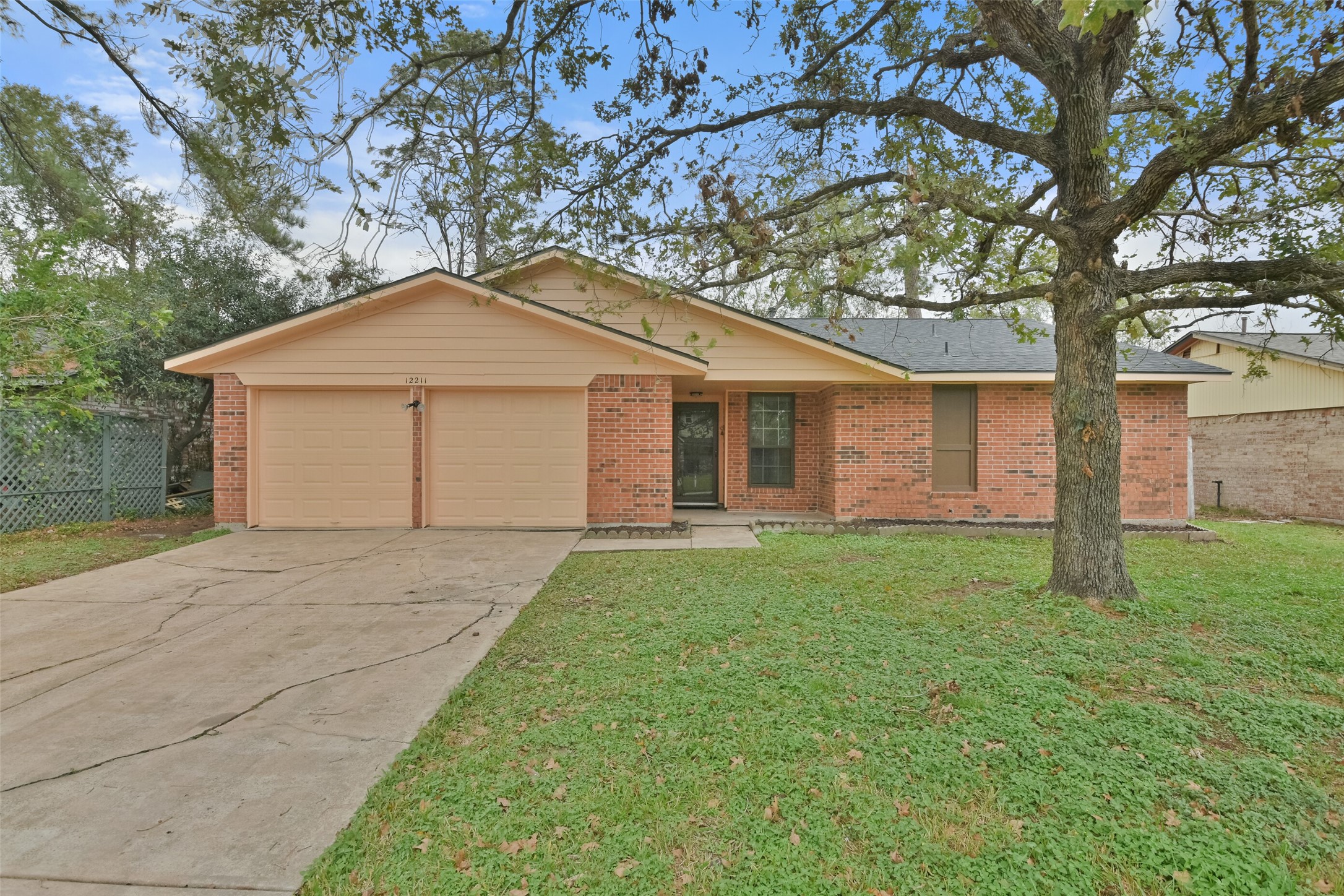 12211 Crystalwood Drive Houston TX 77013