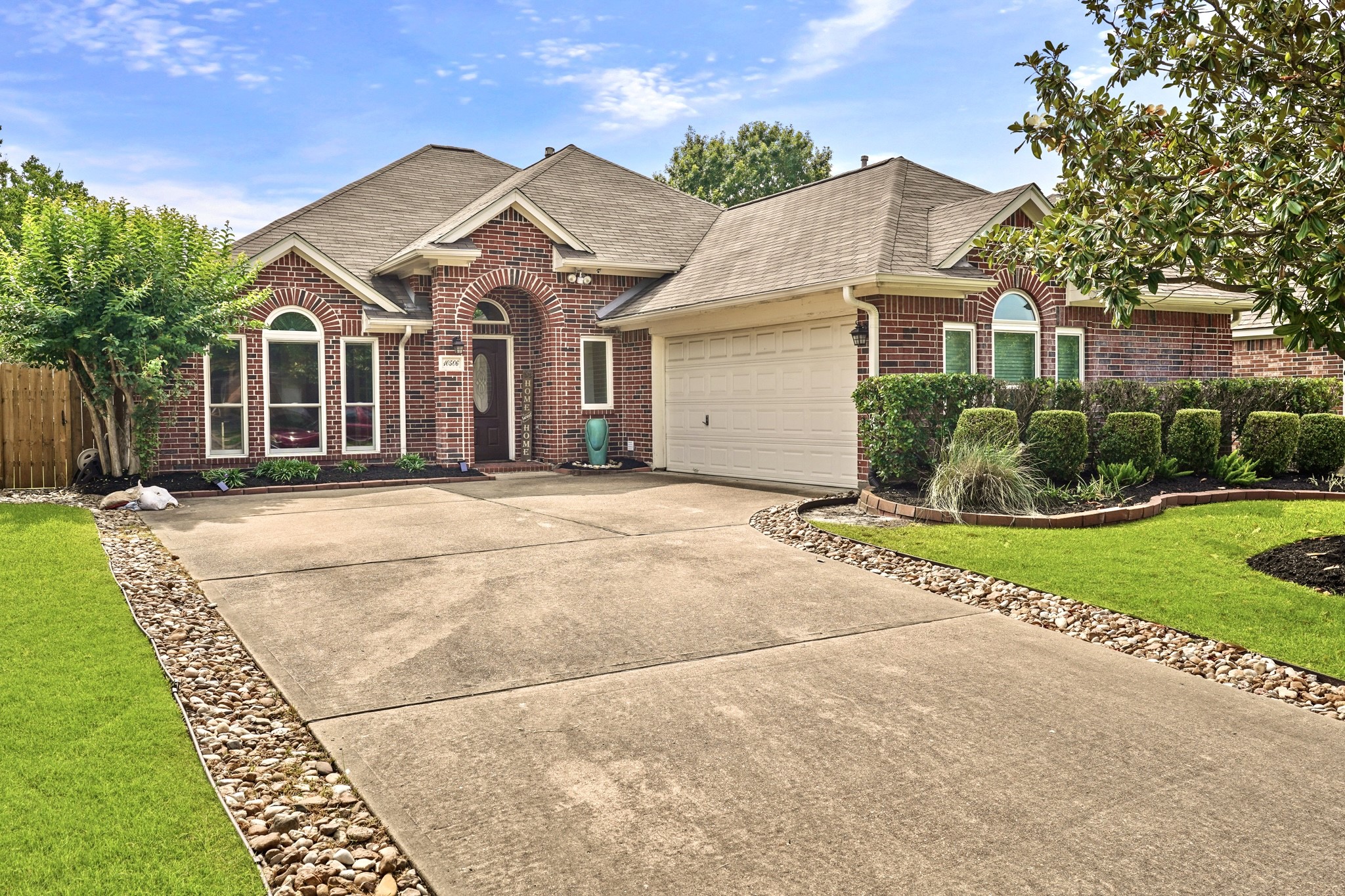 10506 Lark Ridge Houston TX 77070