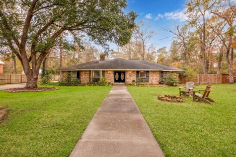 33 Little John Lane Dayton TX 77535